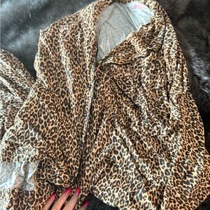 🐆 Victoria’s Secret Leopard Pajama / Lounge Set – Size XL – Like New